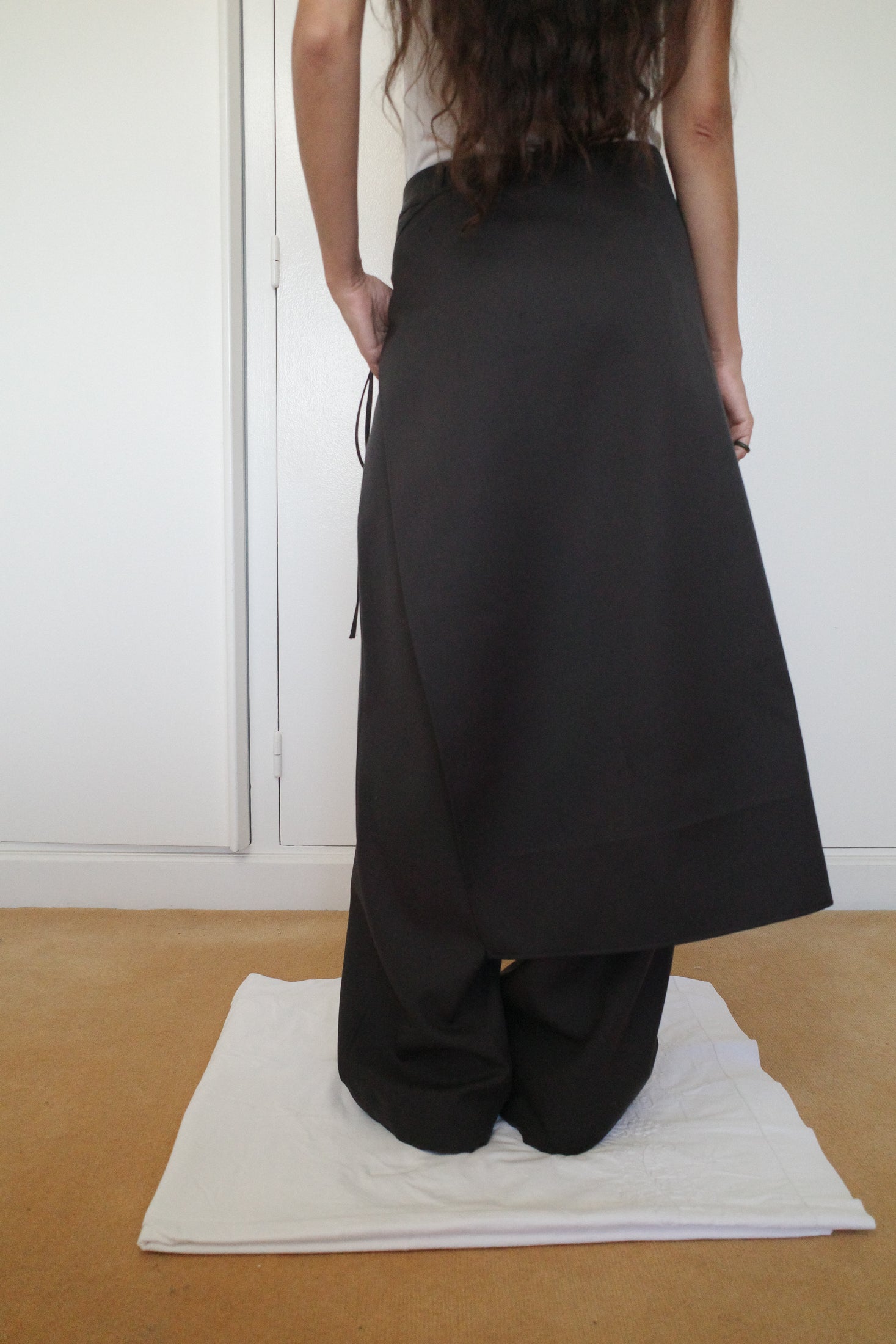 Wool Grain de Poudre Long Overskirt