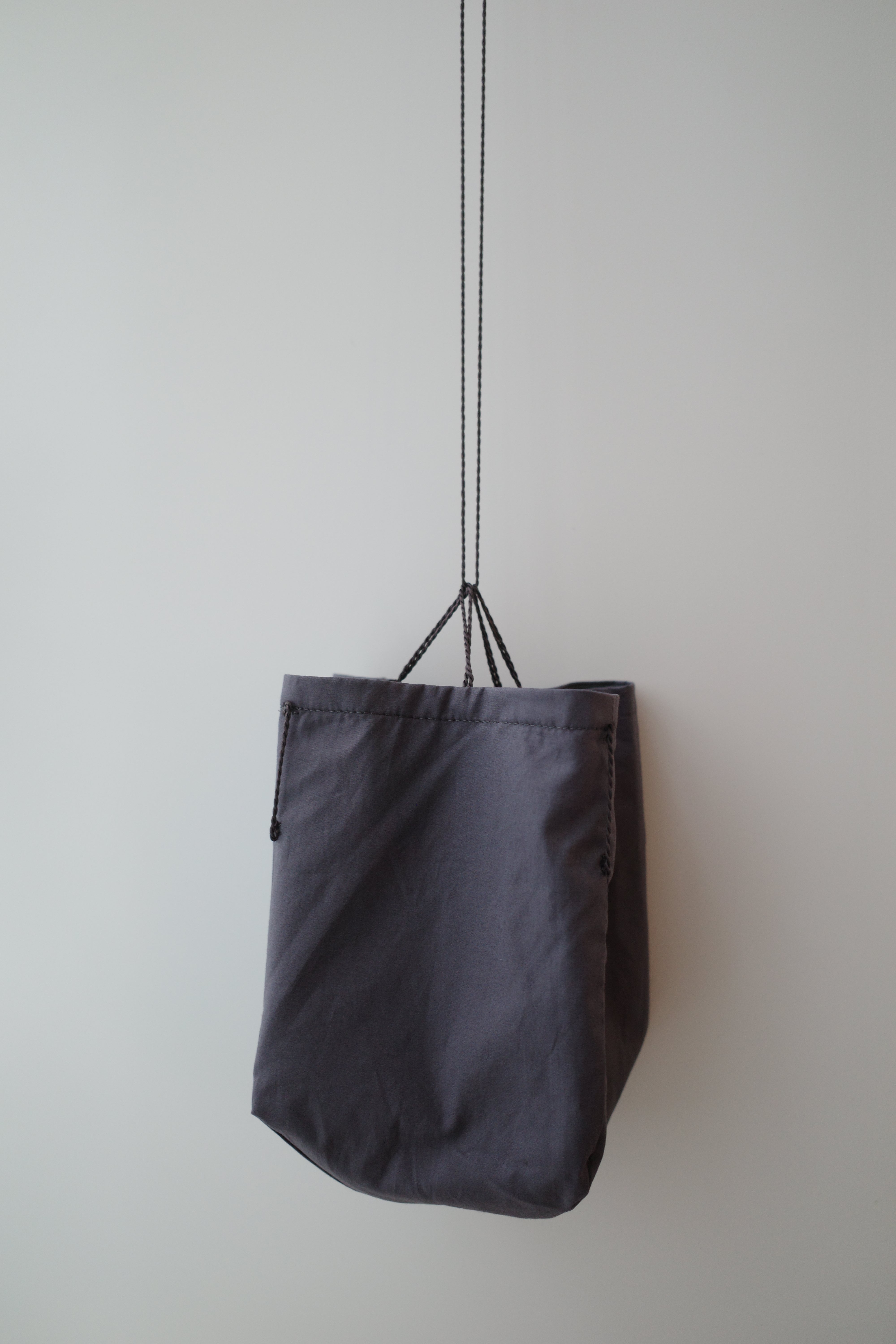 Cotton Poplin Adjustable Pouch Bag