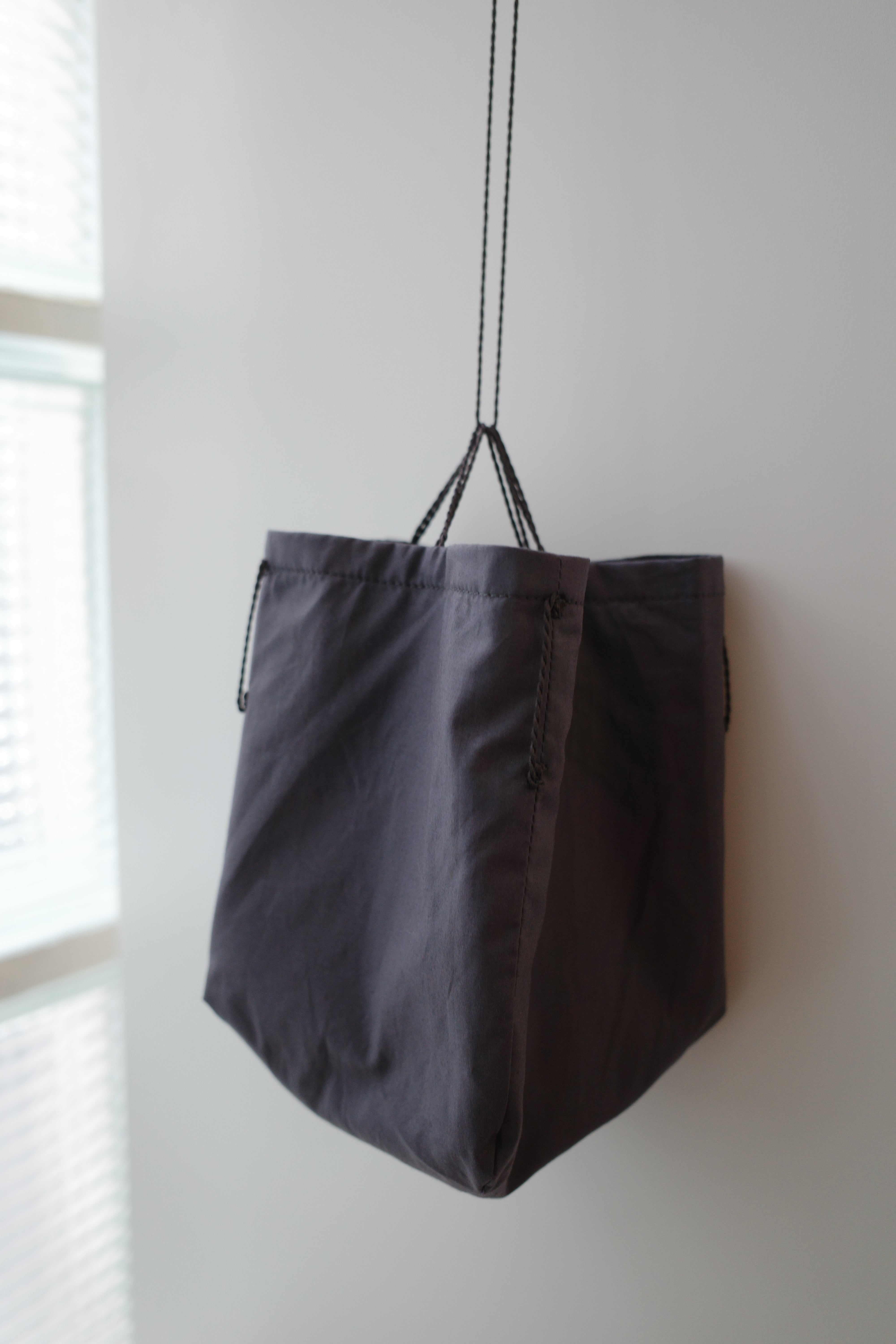 Cotton Poplin Adjustable Pouch Bag