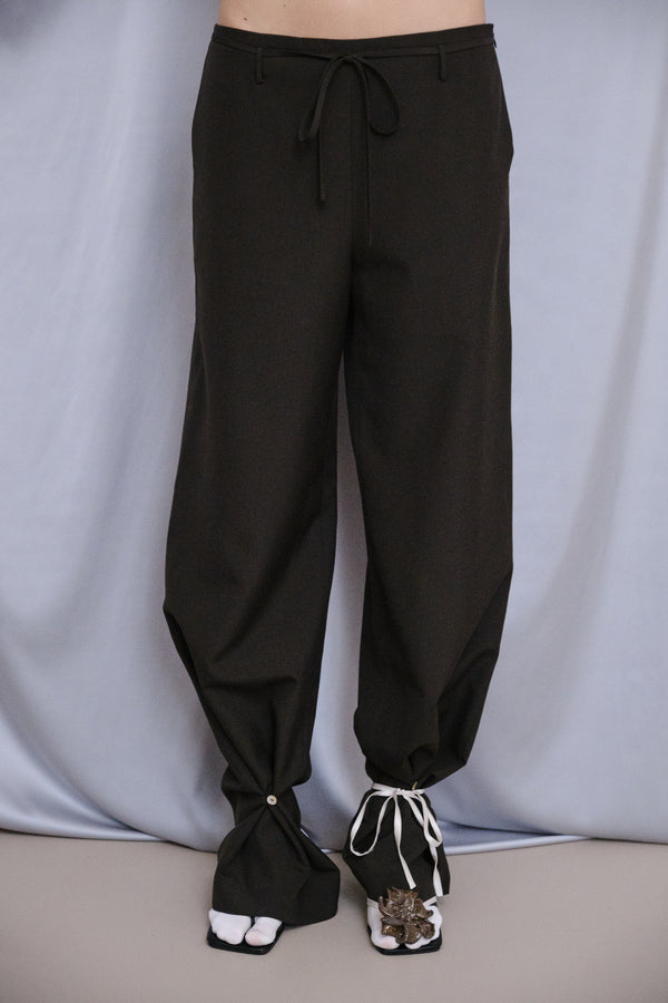 Fluid Wool Suiting Trousers